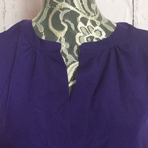 NWOT Two by Vince Camuto  blouse - Picture 2 of 3